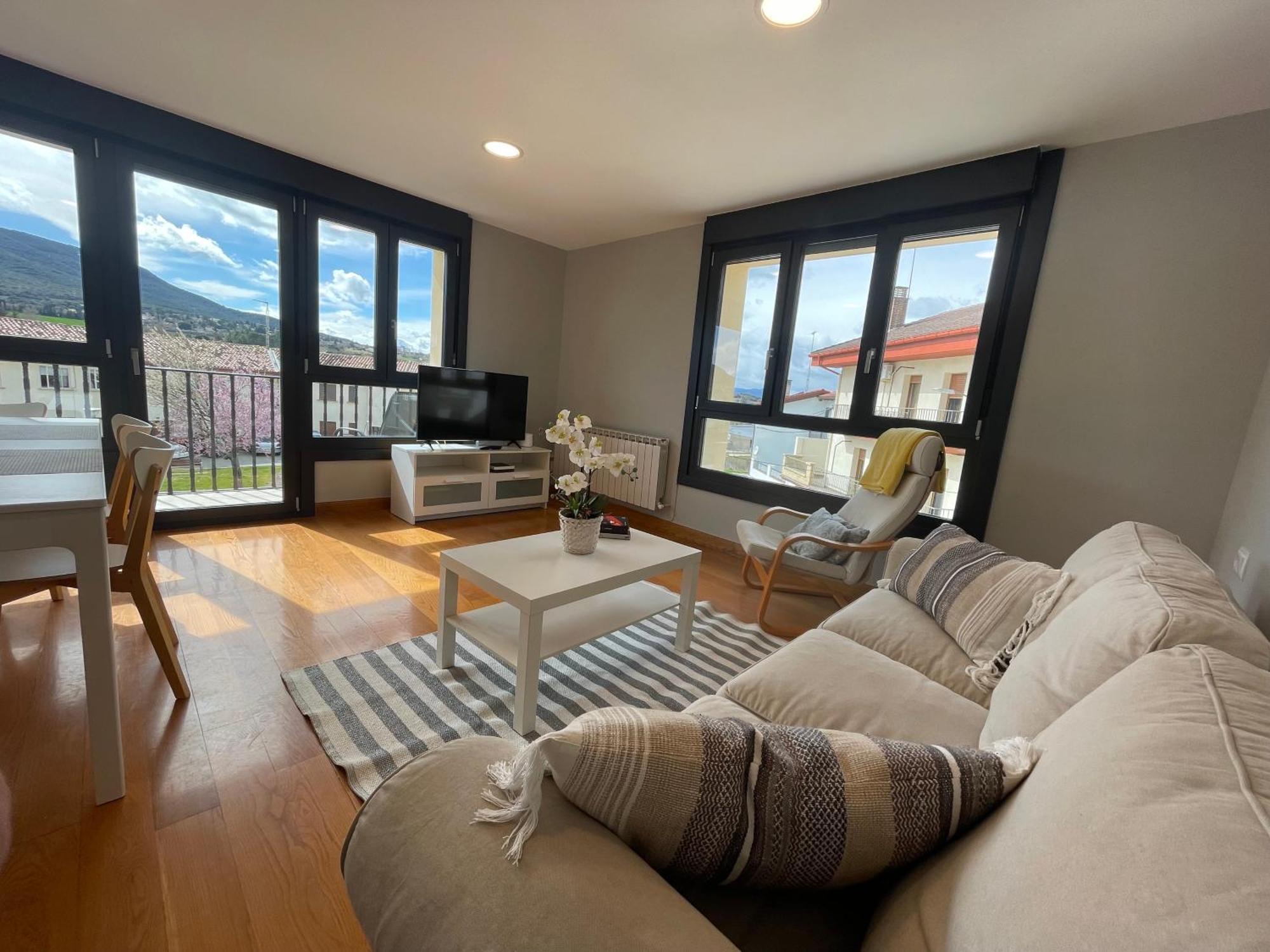 Apartamentos Montejurra 阿耶圭 外观 照片