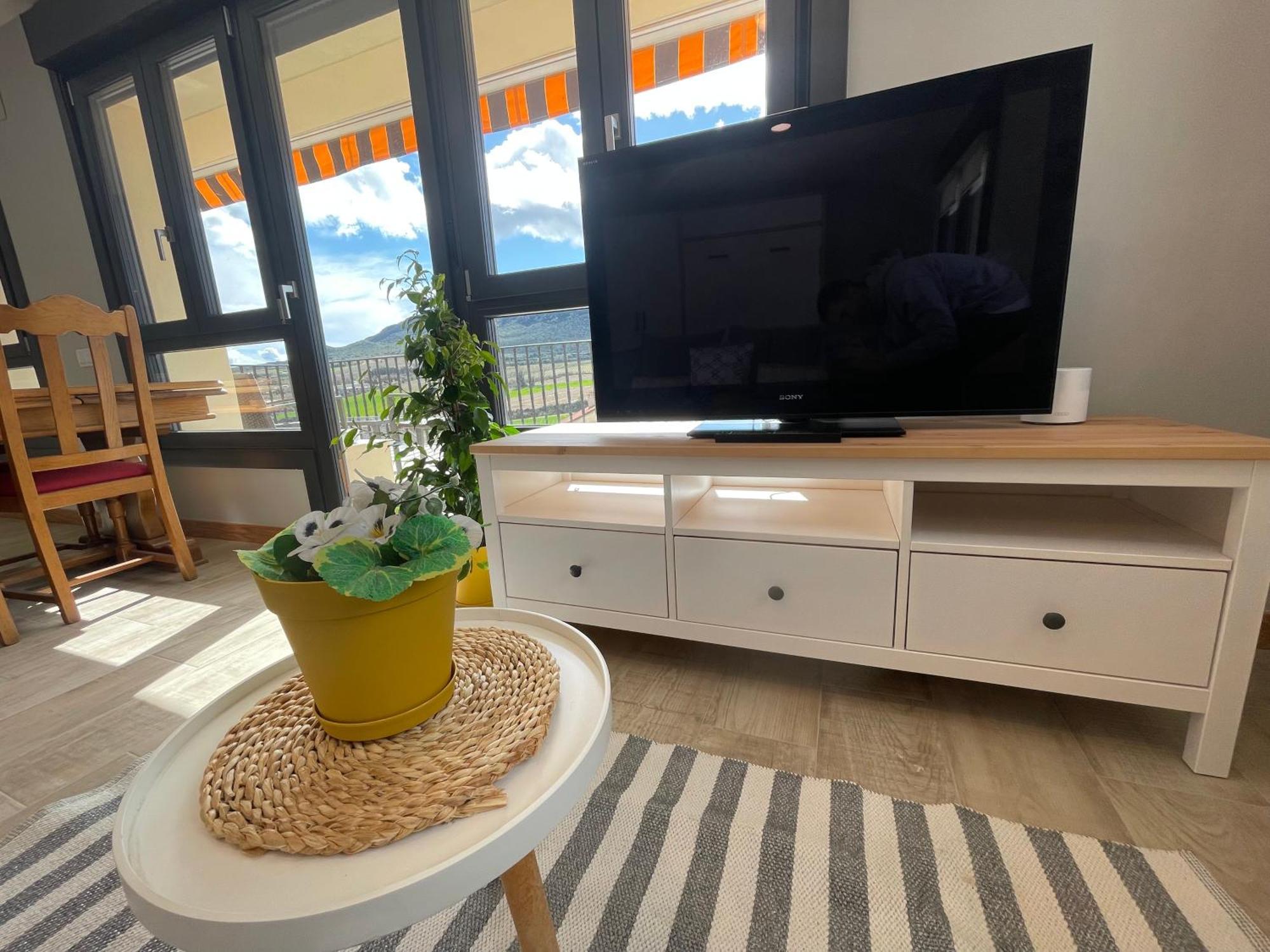 Apartamentos Montejurra 阿耶圭 外观 照片