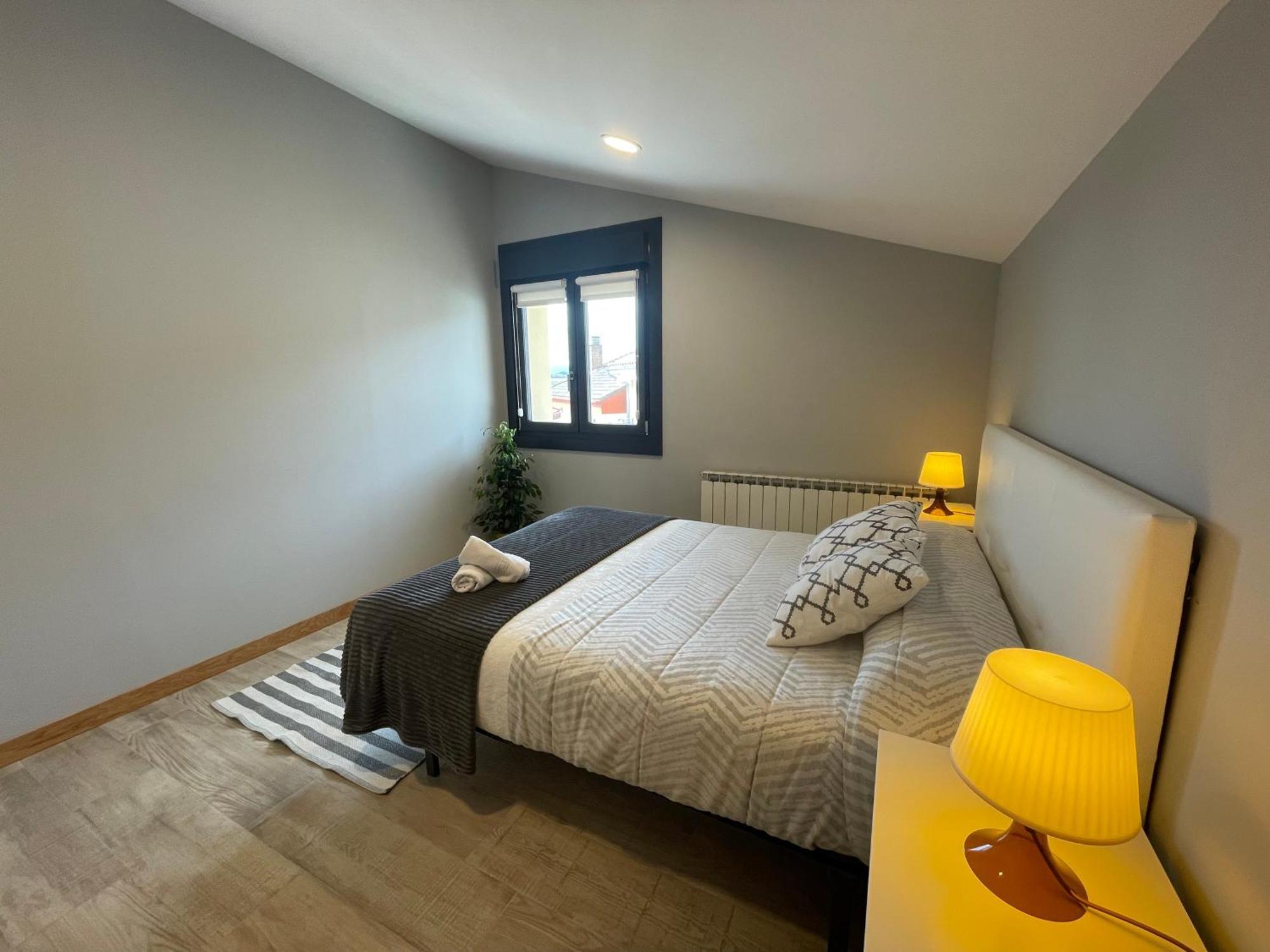 Apartamentos Montejurra 阿耶圭 外观 照片