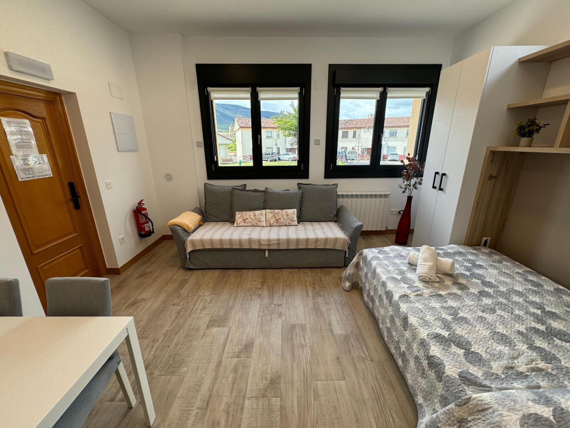 Apartamentos Montejurra 阿耶圭 外观 照片