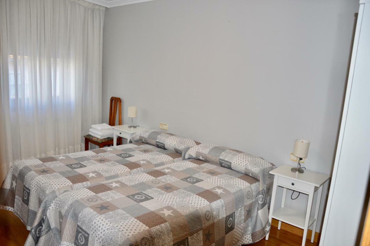 Apartamentos Montejurra 阿耶圭 外观 照片